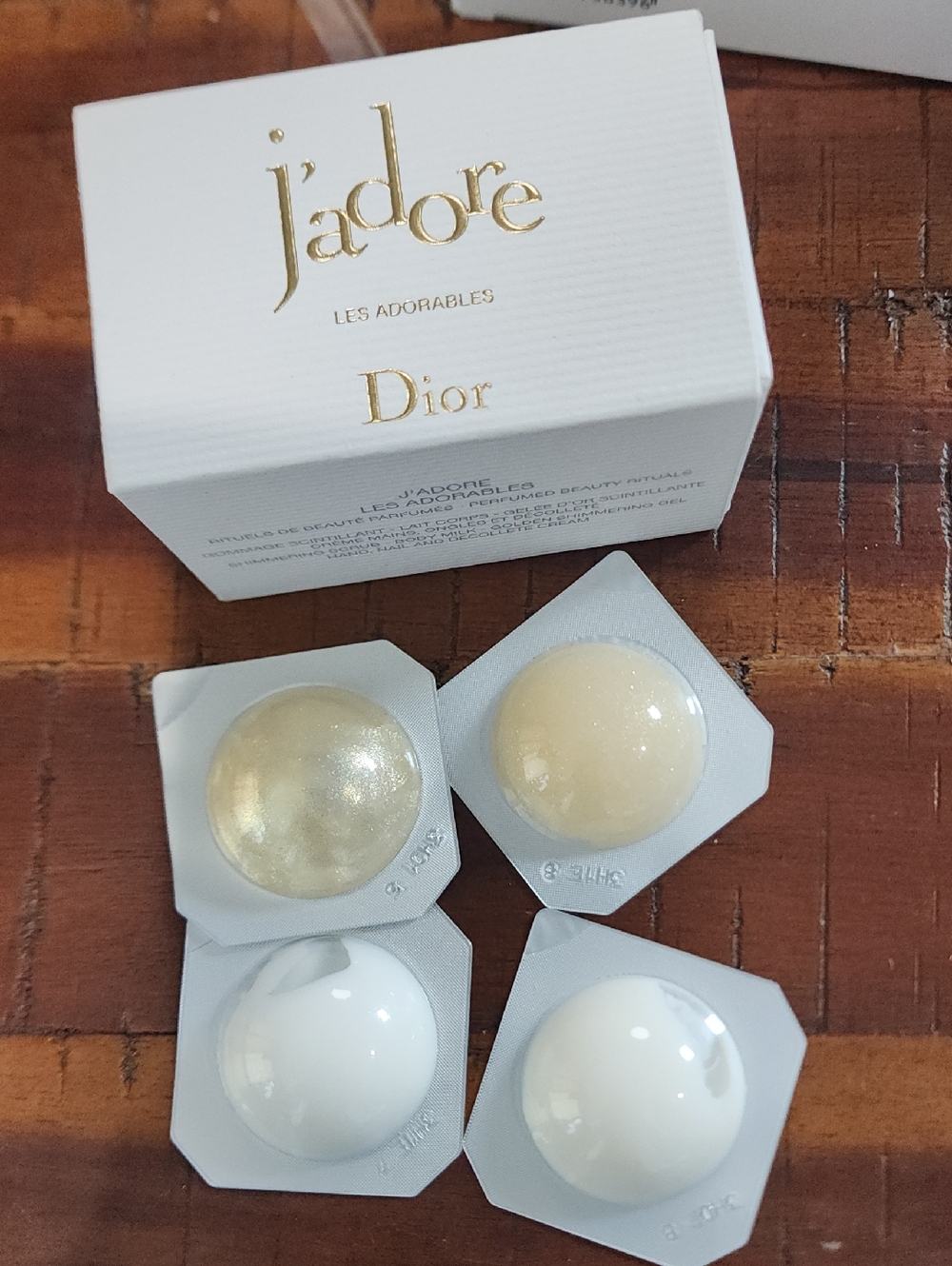 NWOT Dior Bath & Body Sample Set